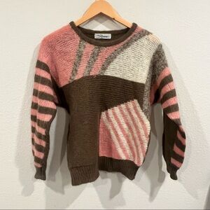 Mimmia vintage brown cream and pink fuzzy sweater fits like size small